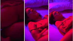 Professora de Inglês e aluna safadinha faz sexo romântico no motel